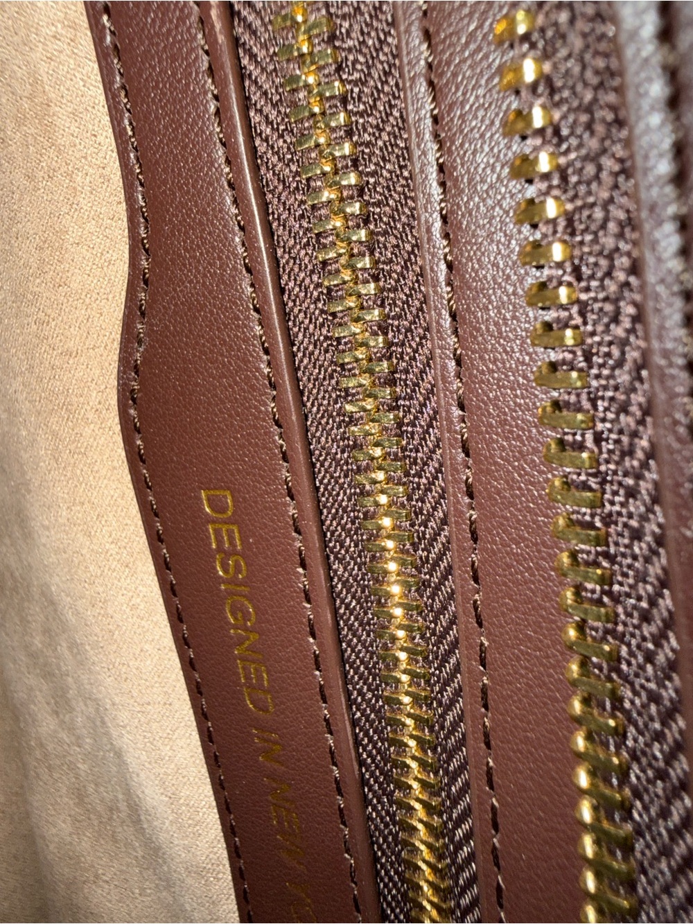 Mini Marina Carryall —Chocolate - Picture 6 of 6
